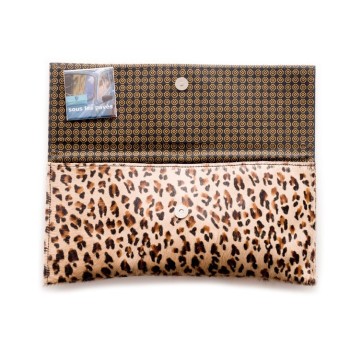 sous les paves leopard clutch