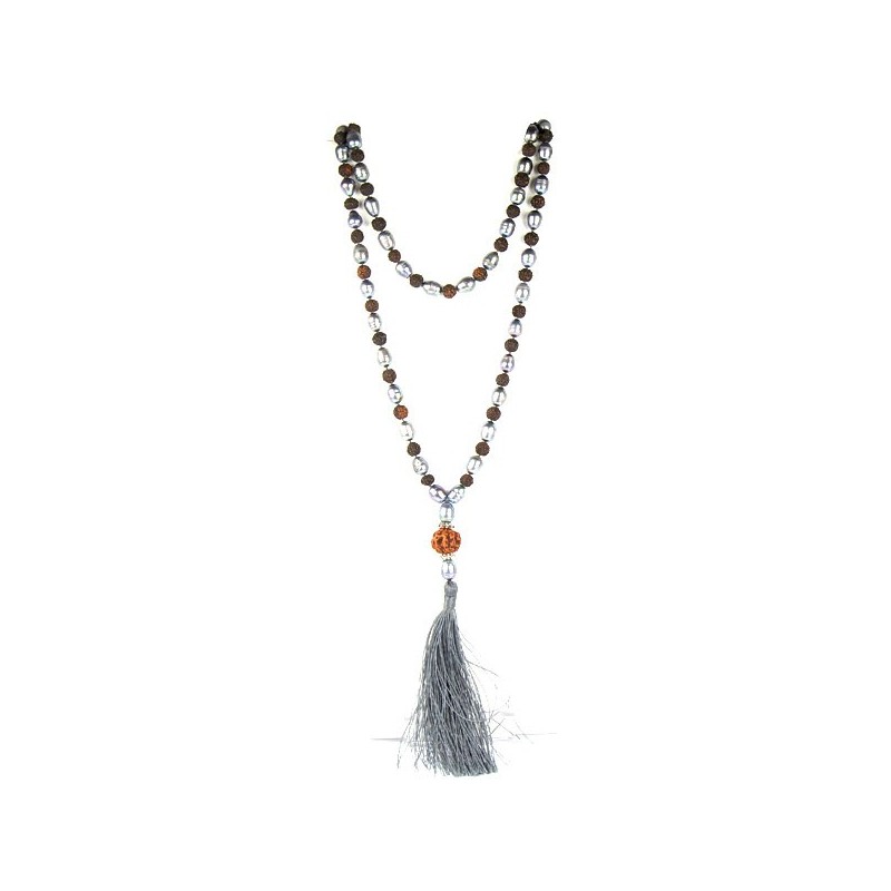 Collier perles eau douce et santal